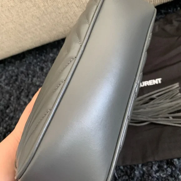 Saint Laurent monogram Lou camera bag - Picture 4 of 9